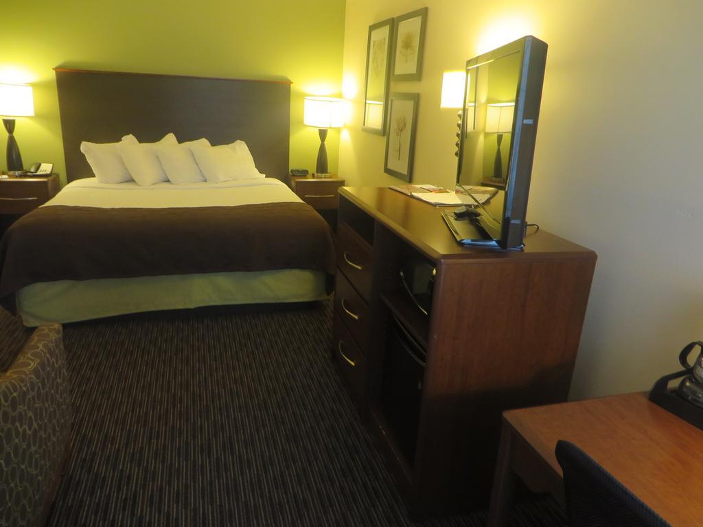 Americinn By Wyndham Rice Lake Exteriér fotografie